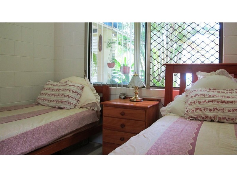 69 Survey Street, Smithfield QLD 4878