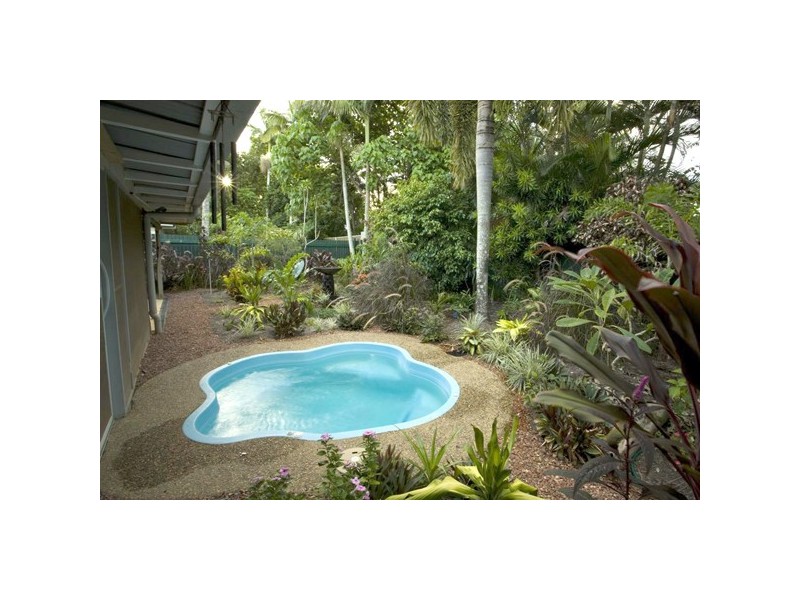 1/52 Madang Street, Trinity Beach QLD 4879