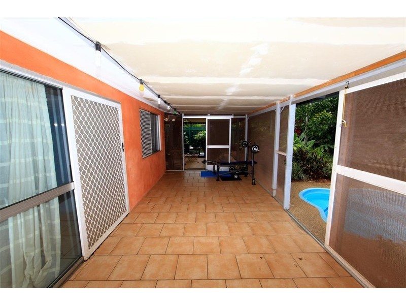 1/52 Madang Street, Trinity Beach QLD 4879