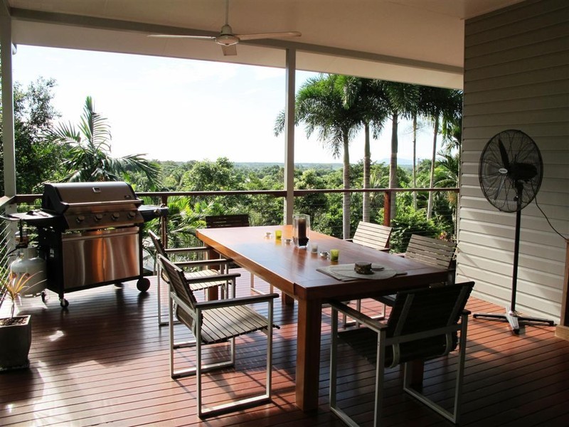 5 Langsat Close, Smithfield QLD 4878