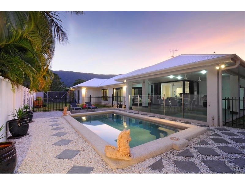 33 Parkinson Avenue, Kewarra Beach QLD 4879