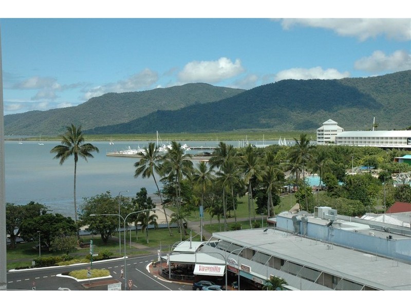 805 Trilogy Apts 99  Esplanade, Cairns QLD 4870