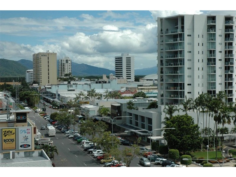 805 Trilogy Apts 99  Esplanade, Cairns QLD 4870