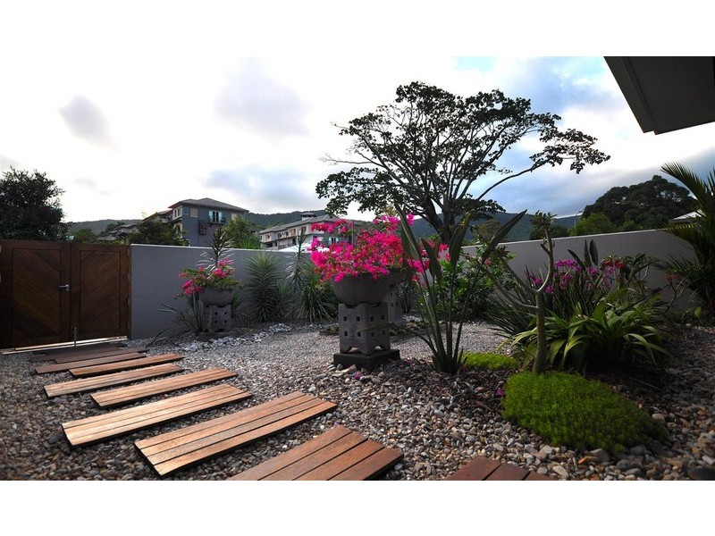 4 Saunders Court, Clifton Beach QLD 4879