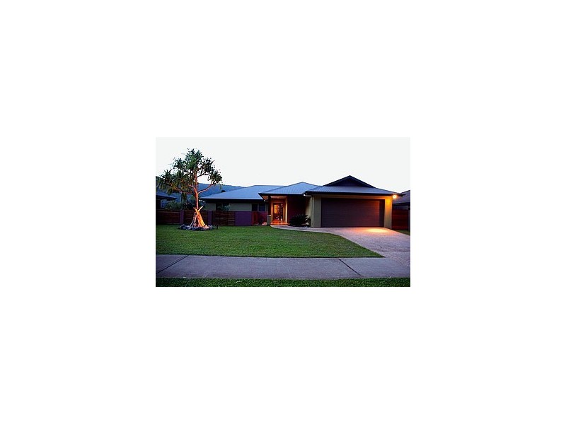 26 Moore Road, Kewarra Beach QLD 4879