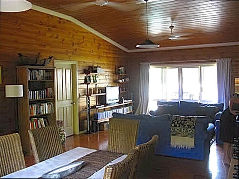 1/21 Limpit Avenue, Port Douglas QLD 4877