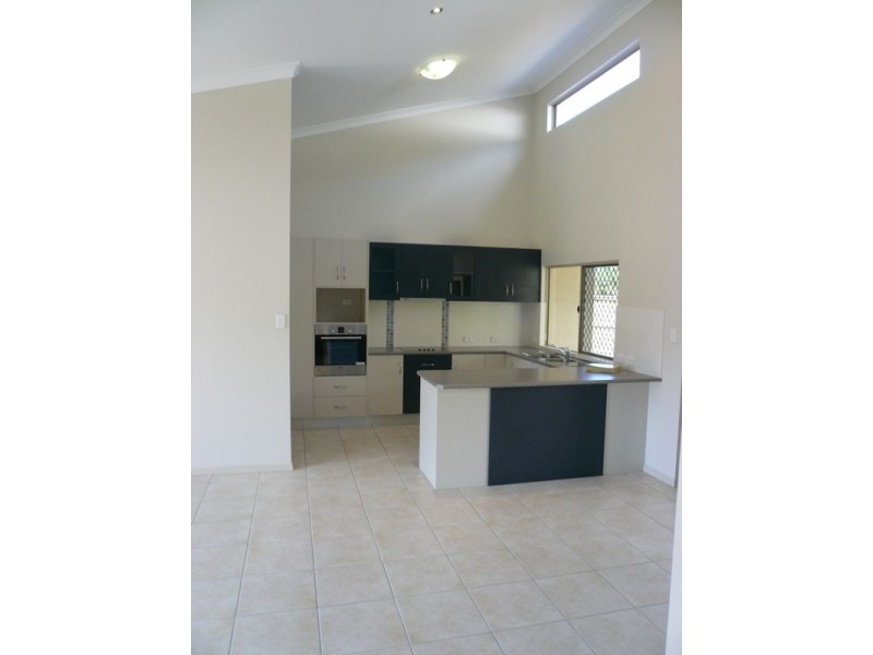 28 Seclusion Drive, Palm Cove QLD 4879