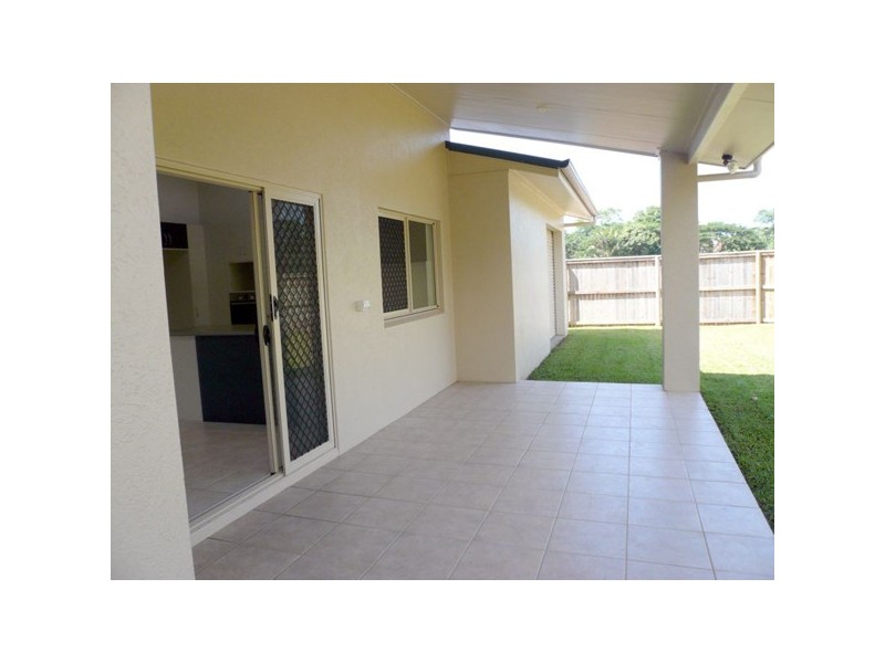 28 Seclusion Drive, Palm Cove QLD 4879