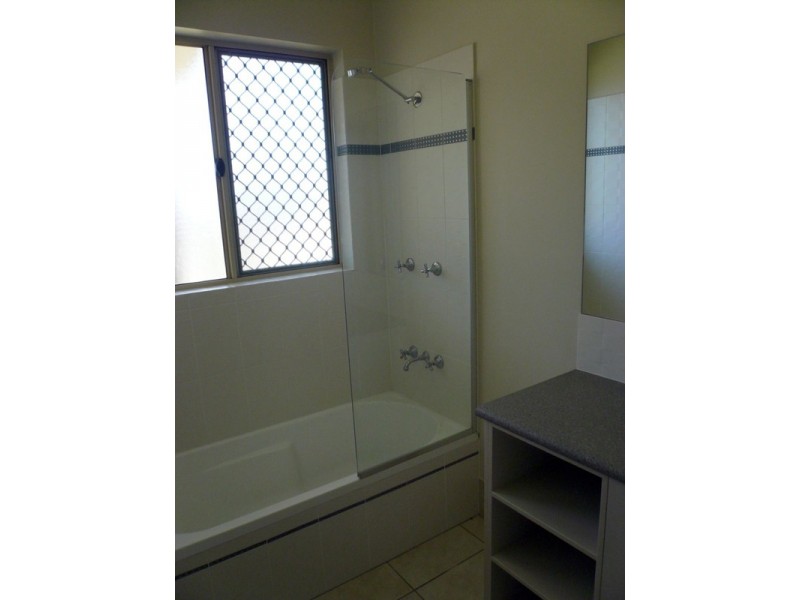 28 Seclusion Drive, Palm Cove QLD 4879