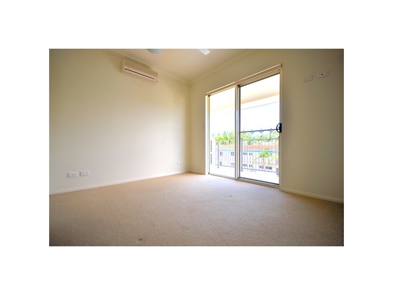 11/75 Moore Street, Trinity Beach QLD 4879