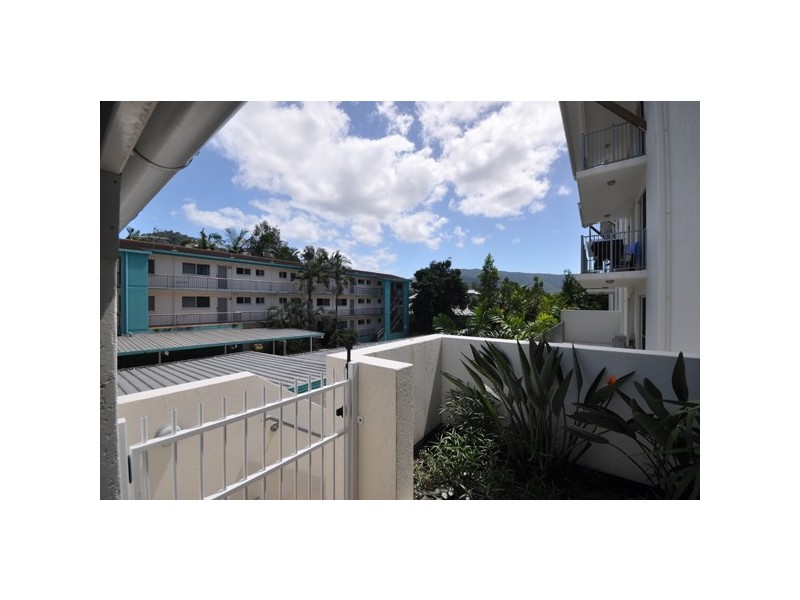 11/75 Moore Street, Trinity Beach QLD 4879