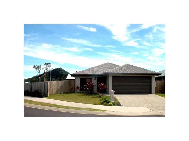1 KABAN GROVE, Trinity Park QLD 4879