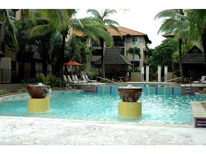 306 / 373 McLeod, Cairns North QLD 4870