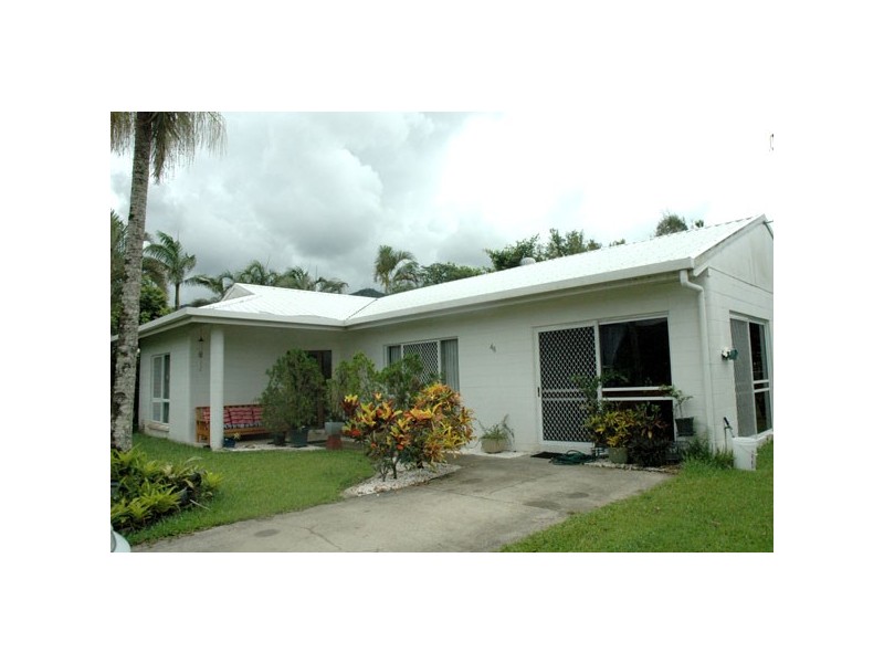 48 Robert Road, Bentley Park QLD 4869