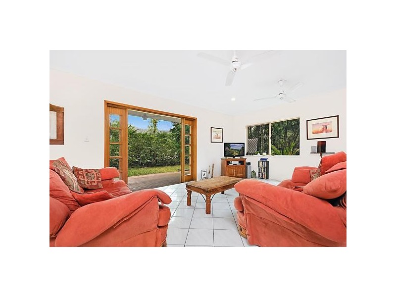 23 Isaac Smith Close, Kewarra Beach QLD 4879