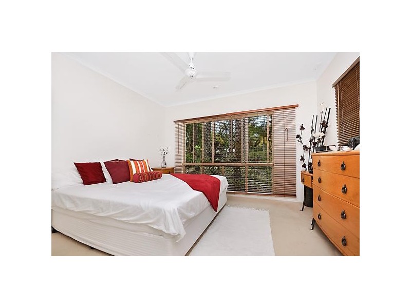 23 Isaac Smith Close, Kewarra Beach QLD 4879