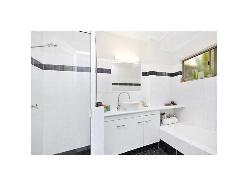 23 Isaac Smith Close, Kewarra Beach QLD 4879