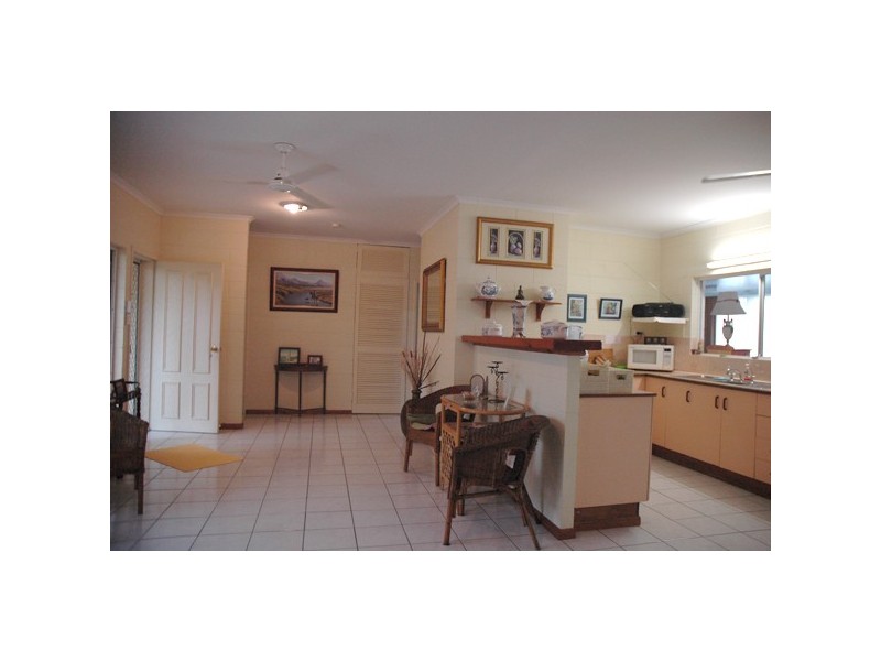 3 Caribbean Street, Holloways Beach QLD 4878