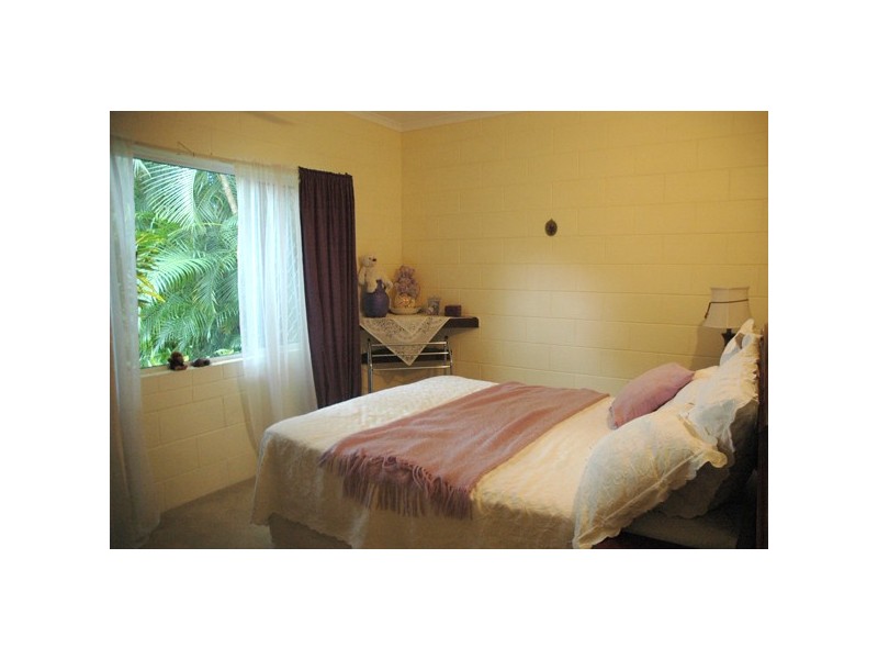 3 Caribbean Street, Holloways Beach QLD 4878