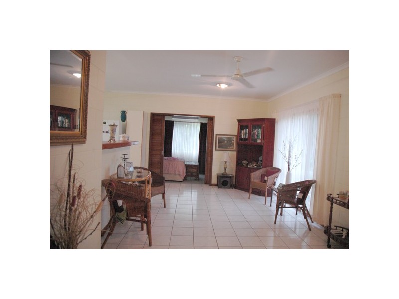 3 Caribbean Street, Holloways Beach QLD 4878