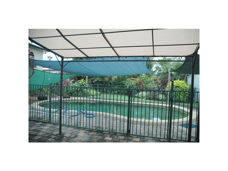 3 Caribbean Street, Holloways Beach QLD 4878