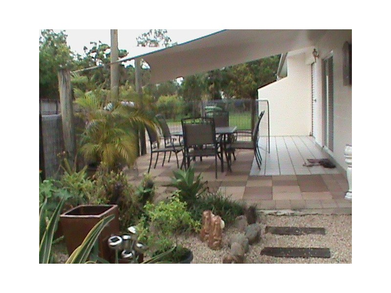 1/16 Golden Grove Drive, Bentley Park QLD 4869