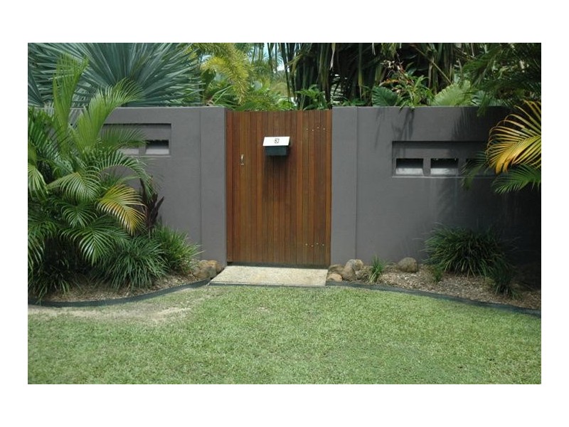 3  Hope Street, Clifton Beach QLD 4879