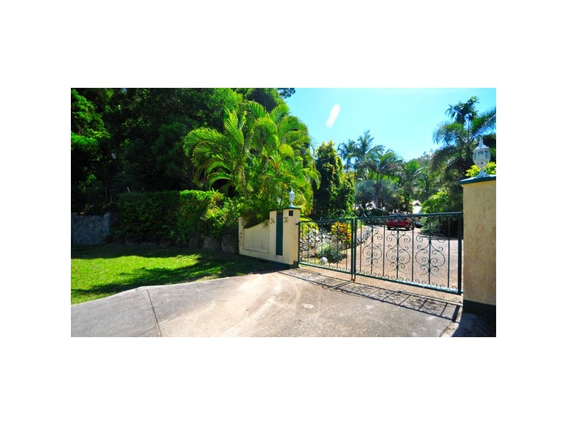 34 – 36 Lark Close, Clifton Beach QLD 4879