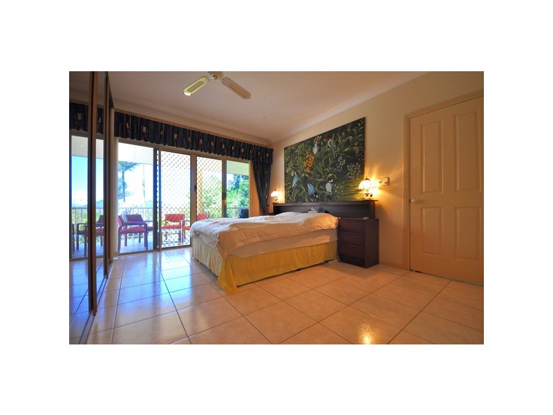 34 – 36 Lark Close, Clifton Beach QLD 4879