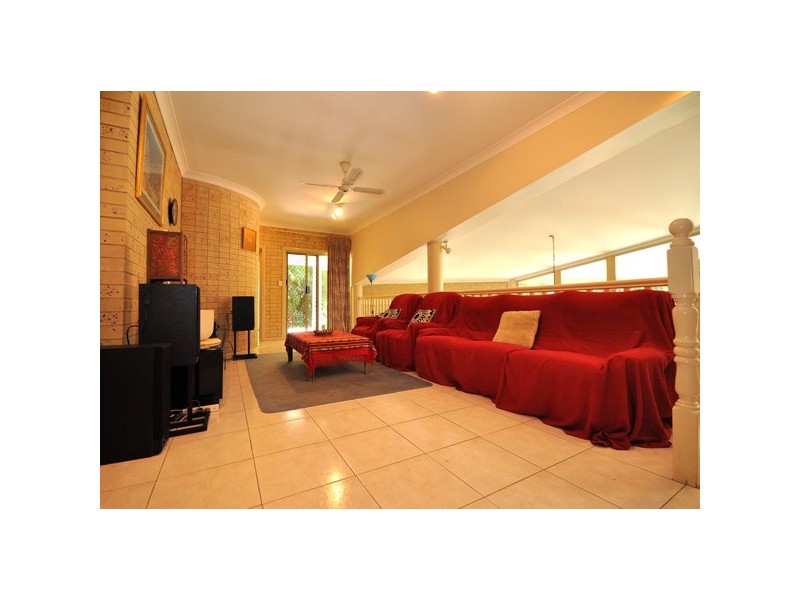 34 – 36 Lark Close, Clifton Beach QLD 4879