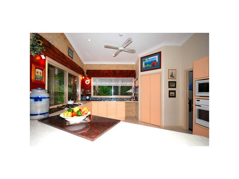 34 – 36 Lark Close, Clifton Beach QLD 4879