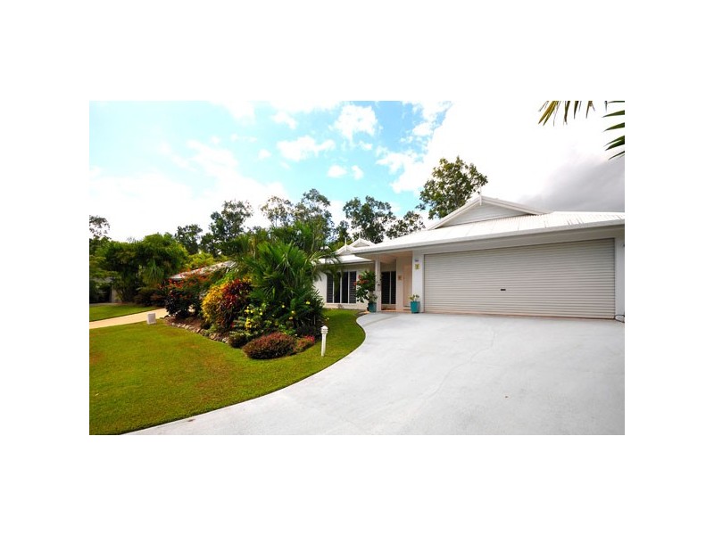 7 Bramble Street, Clifton Beach QLD 4879