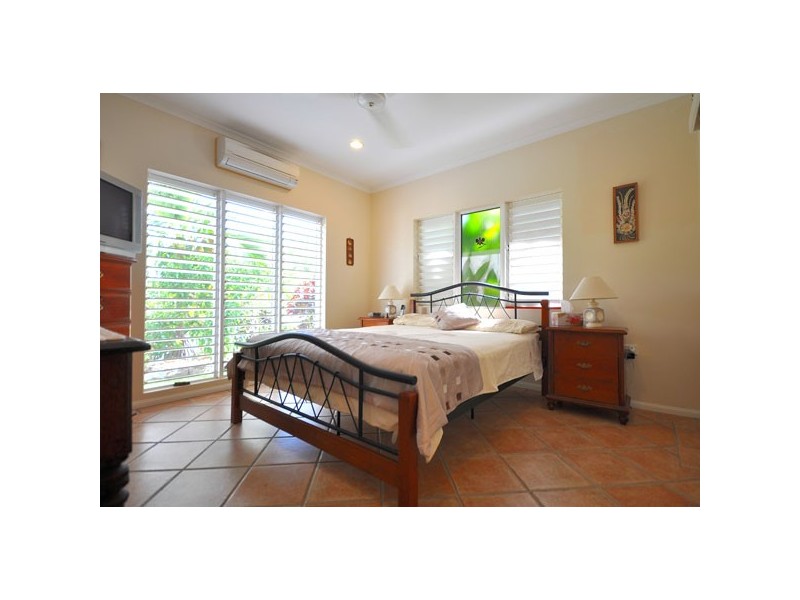 7 Bramble Street, Clifton Beach QLD 4879