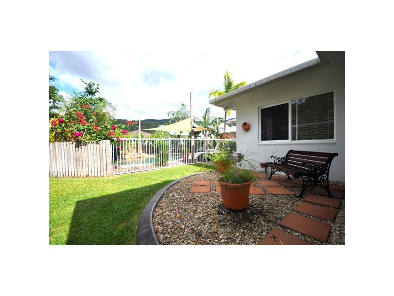 7 Bramble Street, Clifton Beach QLD 4879