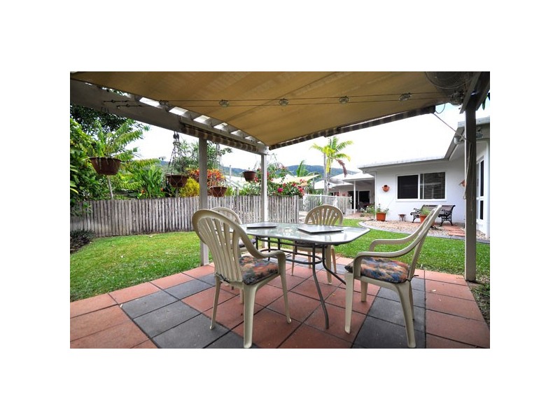 7 Bramble Street, Clifton Beach QLD 4879