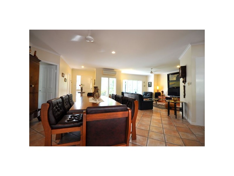 7 Bramble Street, Clifton Beach QLD 4879