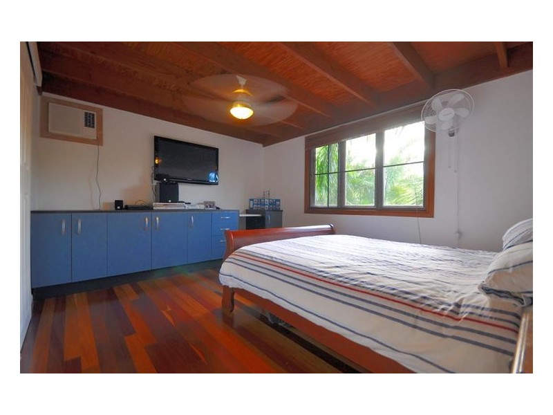 20 Mornington Street, Kewarra Beach QLD 4879