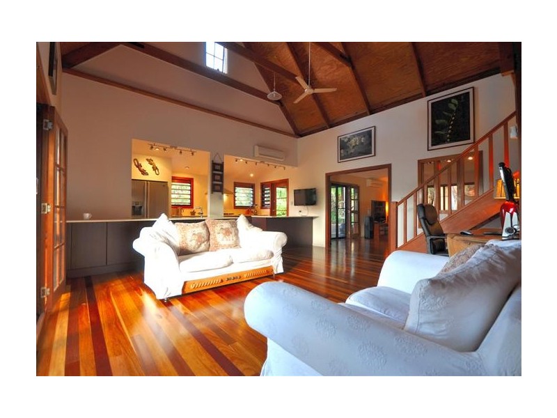 20 Mornington Street, Kewarra Beach QLD 4879