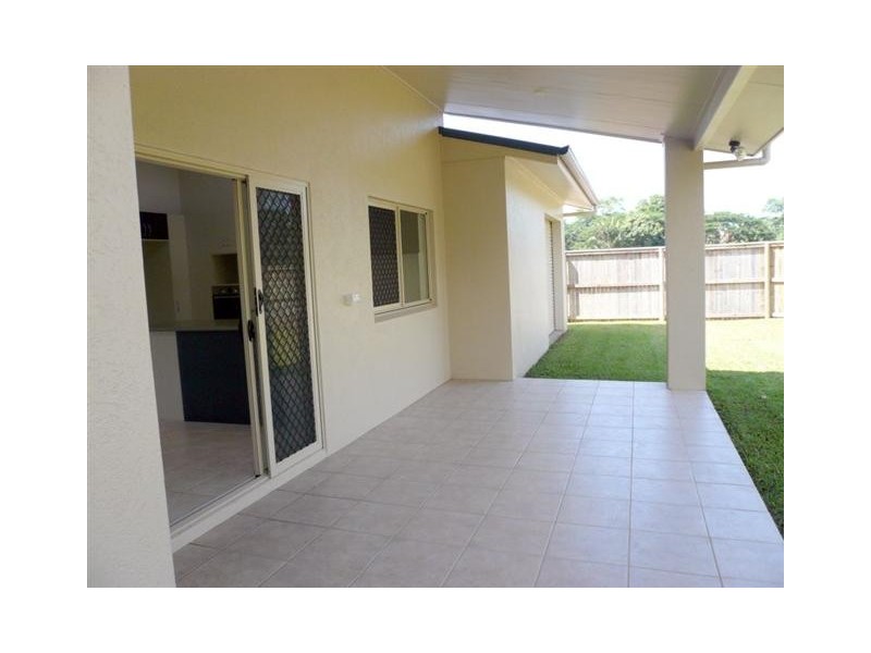 28 Seclusion Drive, Palm Cove QLD 4879