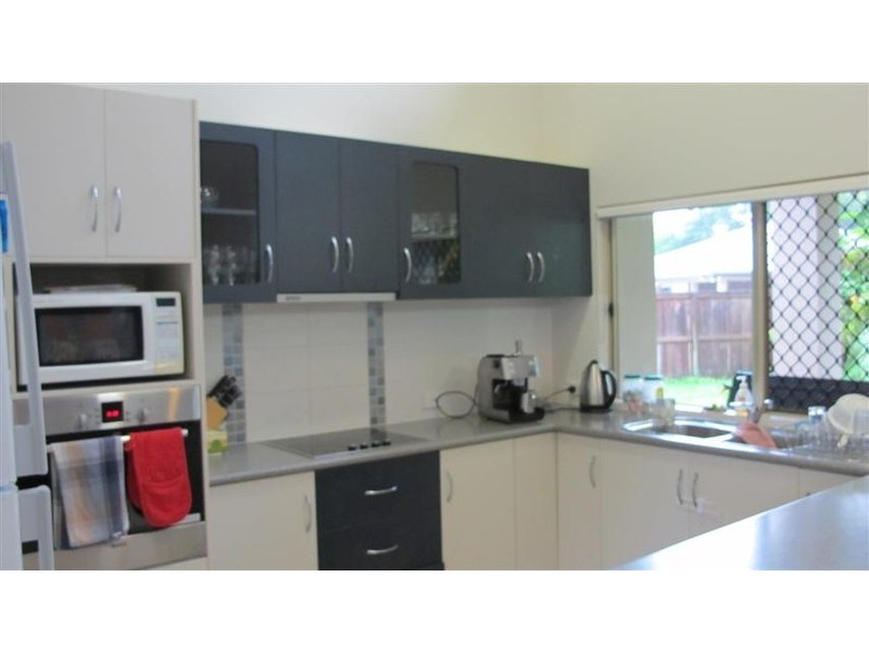 28 Seclusion Drive, Palm Cove QLD 4879