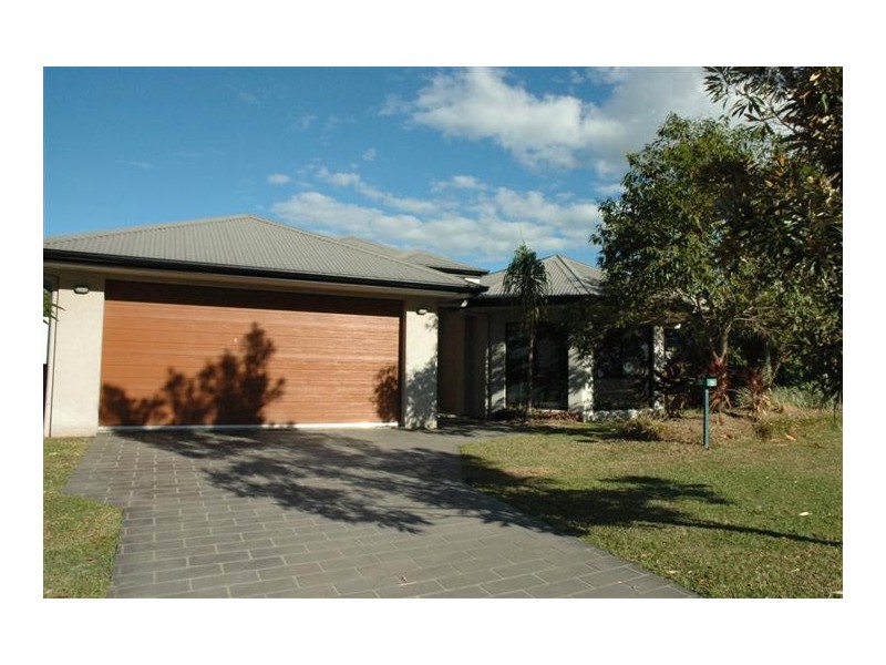 24 Seclusion Drive, Palm Cove QLD 4879