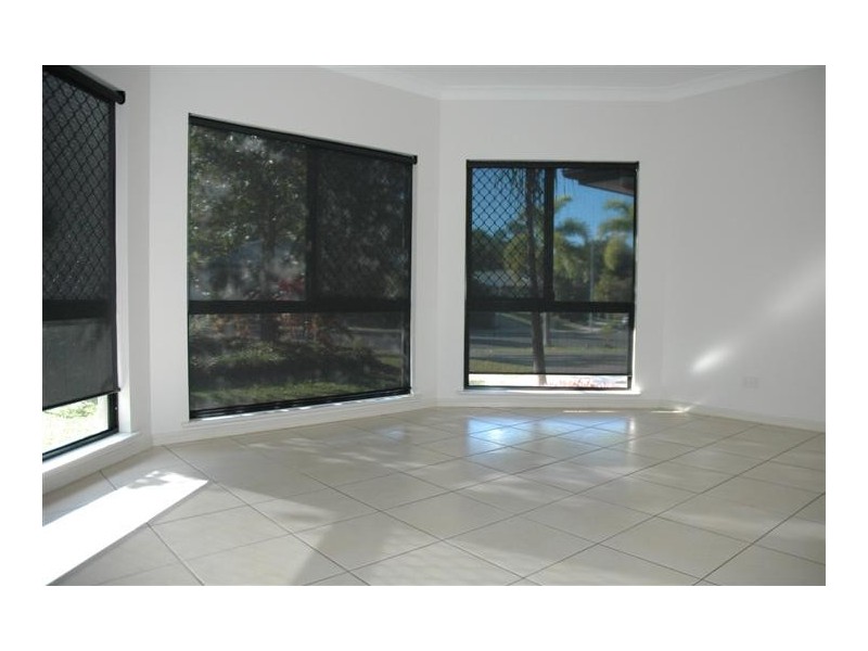 24 Seclusion Drive, Palm Cove QLD 4879