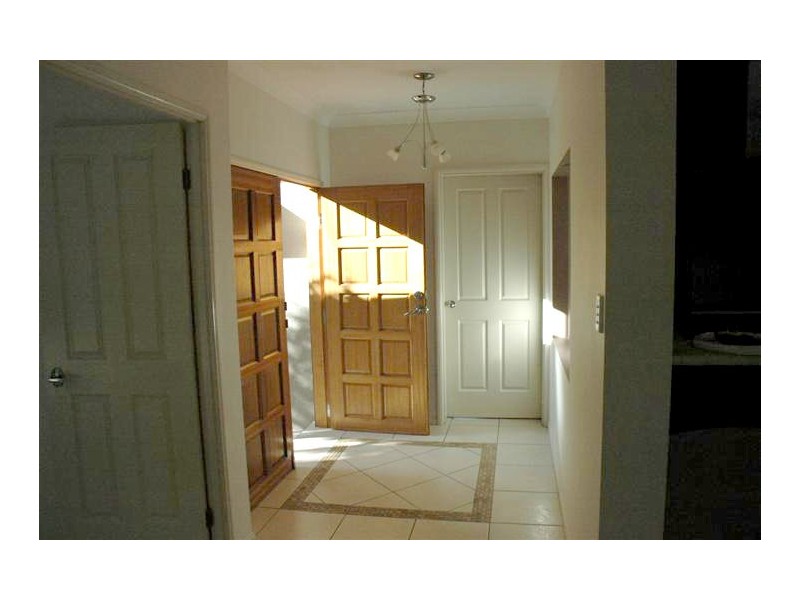 24 Seclusion Drive, Palm Cove QLD 4879