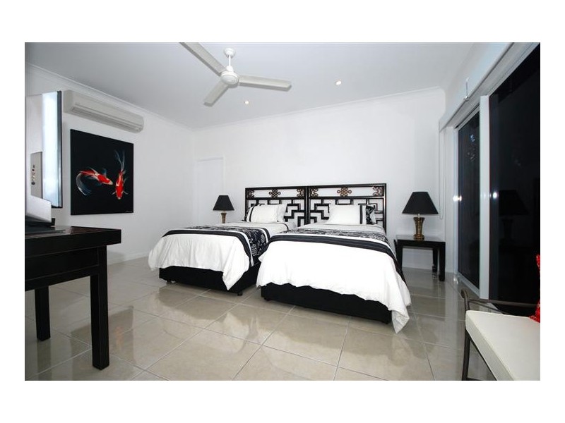 10  St. Crispin Street, Clifton Beach QLD 4879