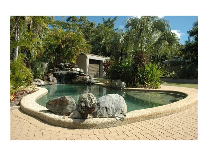 5 Torquay Close, Kewarra Beach QLD 4879