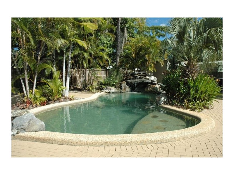 5 Torquay Close, Kewarra Beach QLD 4879