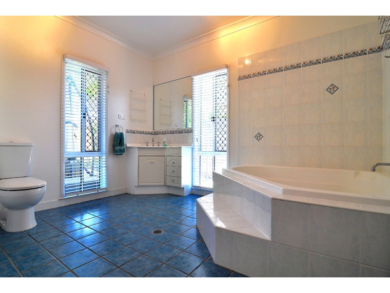 4  Barrier Close, Clifton Beach QLD 4879