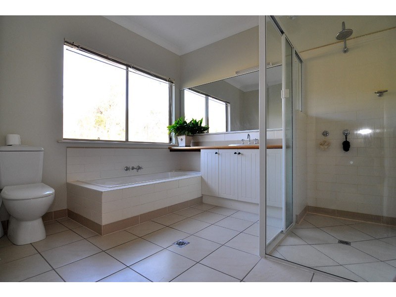 72  Cardinia Boulevard, Kuranda QLD 4881