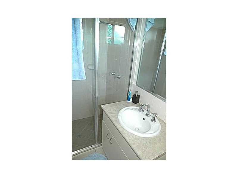 2 Mayne Close, Bentley Park QLD 4869