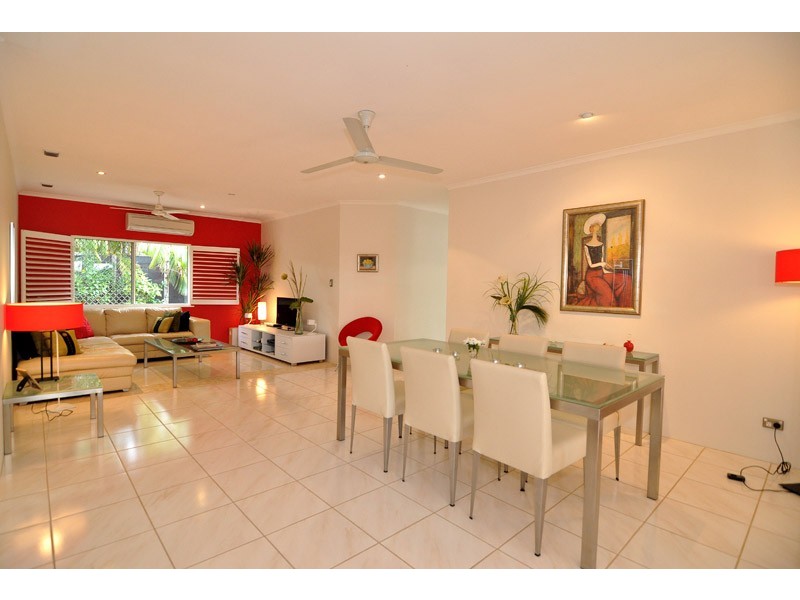 8 Bramble Street, Clifton Beach QLD 4879